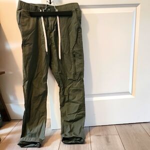 Vuori Olive Cargo Pants